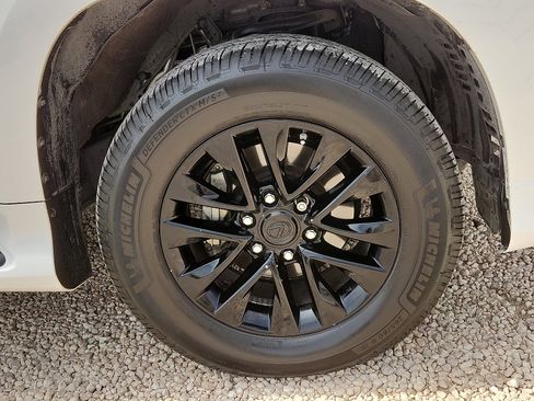 Used 2021 Lexus GX 460 Premium image 7