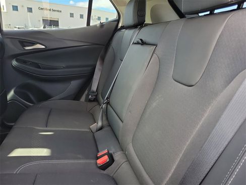 Used 2023 Buick Encore GX Select image 10