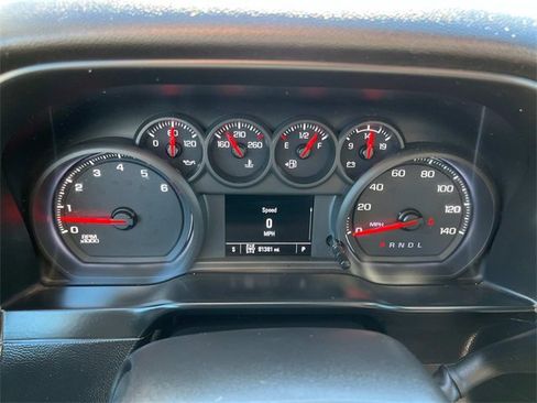 Used 2020 Chevrolet Silverado 1500 Custom w/ Custom Value Package image 20