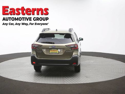 Used 2024 Subaru Outback Premium AWD/4WD image 59