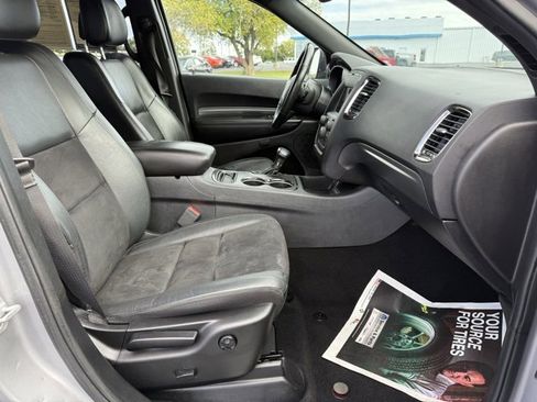 Used 2019 Dodge Durango GT image 9