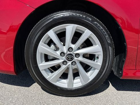 Certified 2023 Toyota Camry LE FWD image 18
