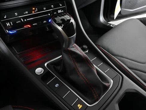 New 2026 Volkswagen Jetta GLI Autobahn image 27