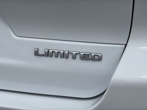 New 2026 Jeep Grand Cherokee L Limited image 13