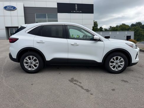 Used 2023 Ford Escape Active w/ Tech Pack #2 AWD/4WD image 18