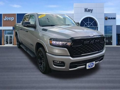 Certified 2025 RAM 1500 Big Horn AWD/4WD image 8