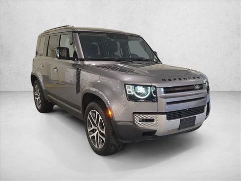 Used 2020 Land Rover Defender 110 SE AWD/4WD image 3