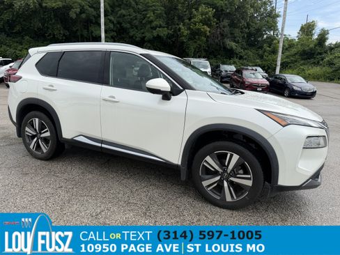Used 2023 Nissan Rogue SL AWD/4WD image 1