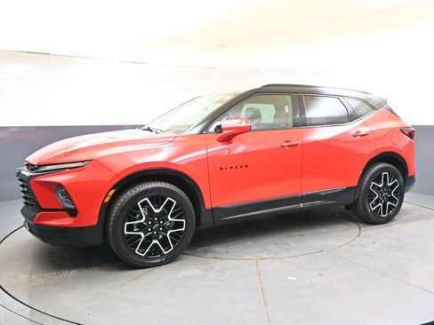 Used 2023 Chevrolet Blazer RS w/ LPO, Floor Liner Package image 2