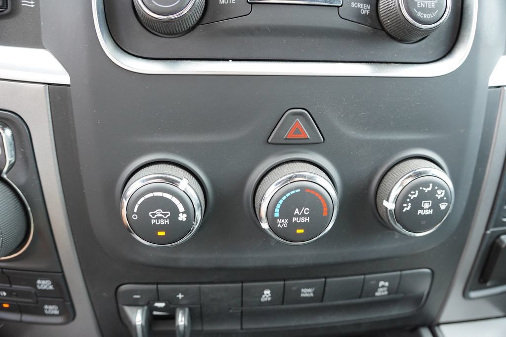 Certified 2022 RAM 1500 Warlock AWD/4WD image 25