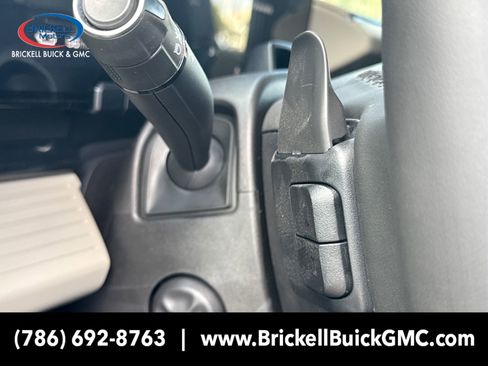 New 2026 GMC Hummer EV 4x4 Crew Cab image 32