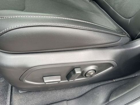 New 2025 Jeep Grand Cherokee L Altitude image 27