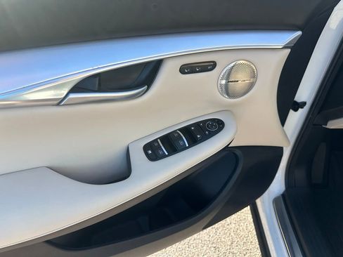 Used 2022 INFINITI QX50 Sensory image 24