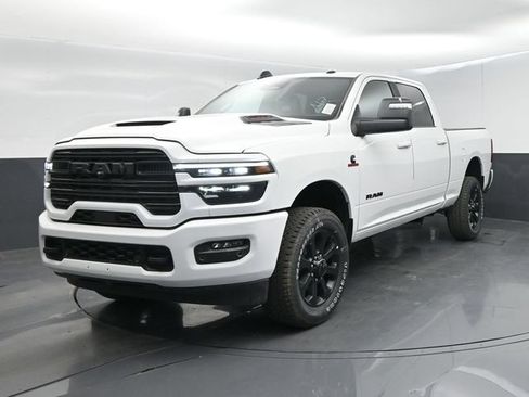 New 2026 RAM 2500 Laramie w/ Night Edition AWD/4WD image 4