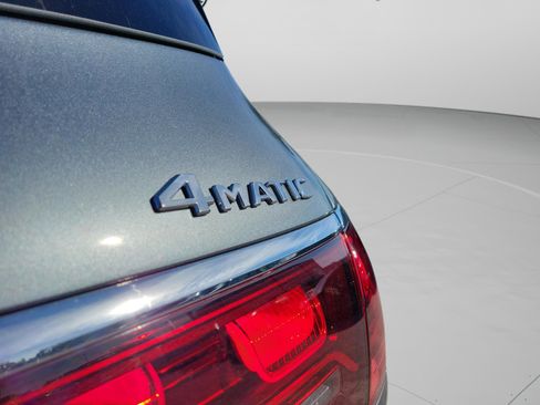 Certified 2025 Mercedes-Benz GLS 450 4MATIC image 32