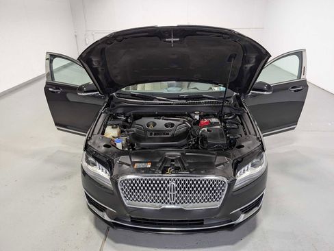 Used 2019 Lincoln MKZ Premiere image 13