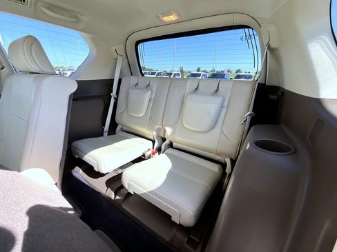 Used 2017 Lexus GX 460 Premium w/ Premium Package AWD/4WD image 21