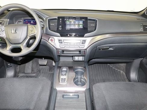 Used 2022 Honda Pilot Sport image 10