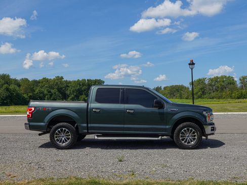 Used 2018 Ford F150 XLT AWD/4WD image 6