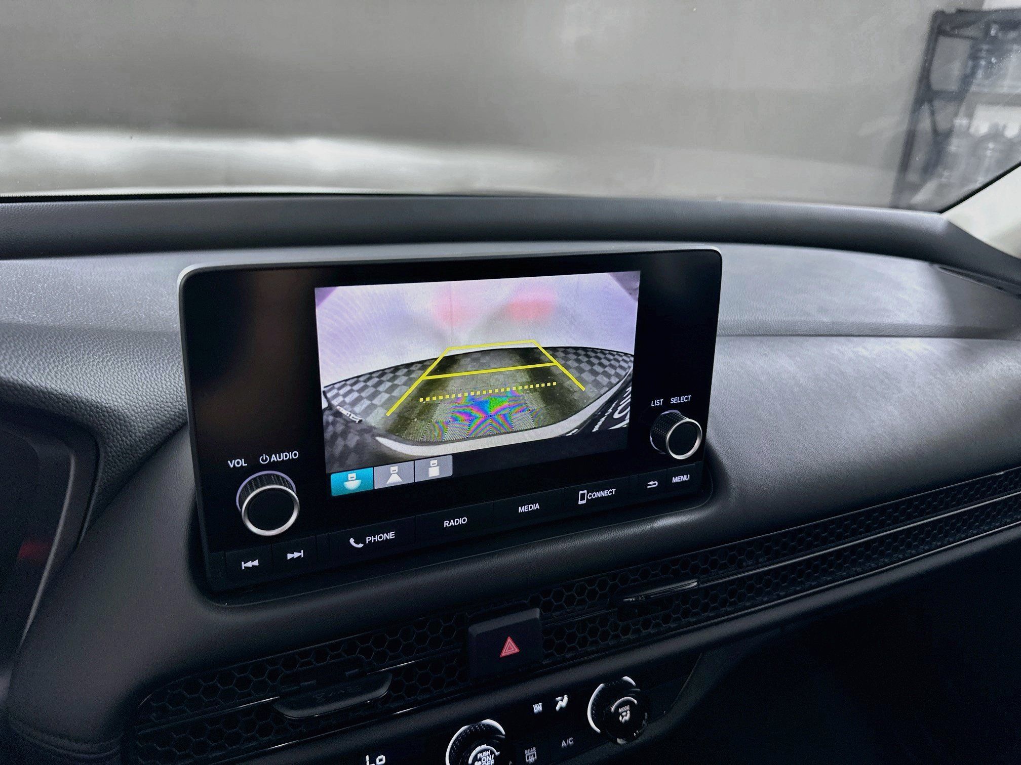 Used 2024 Honda HR-V LX image 21