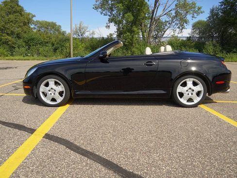 Used 2002 Lexus SC 430 Convertible RWD image 10