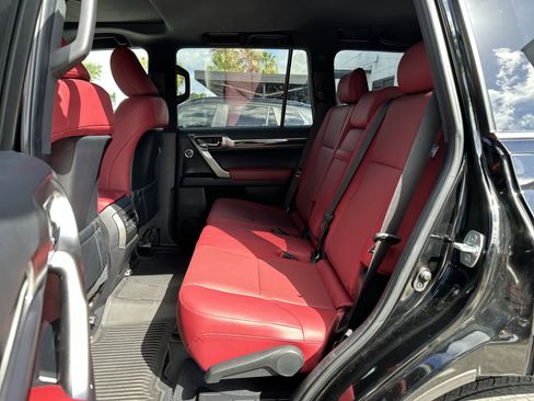 Used 2023 Lexus GX 460 Premium w/ Premium Plus Package AWD/4WD image 4
