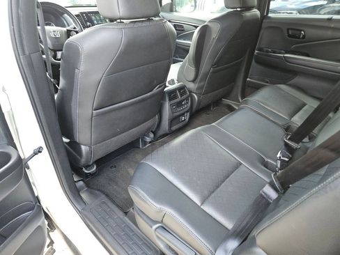 Used 2022 Honda Passport Elite image 13