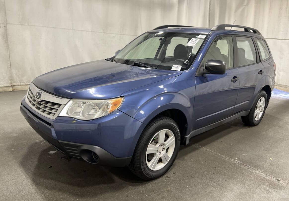 Used 2012 Subaru Forester 2.5X AWD/4WD image 1