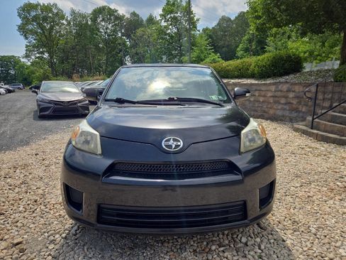 Used 2009 Scion xD FWD image 2