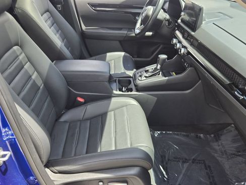 Used 2025 Honda CR-V EX-L image 17