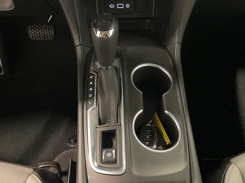 Used 2021 Chevrolet Equinox LS AWD/4WD image 33