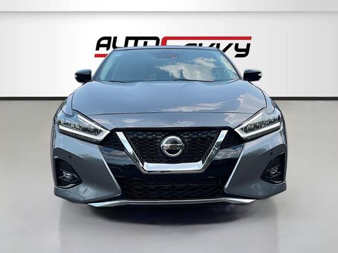 Used 2023 Nissan Maxima Platinum w/ Sport Mat Group FWD image 2
