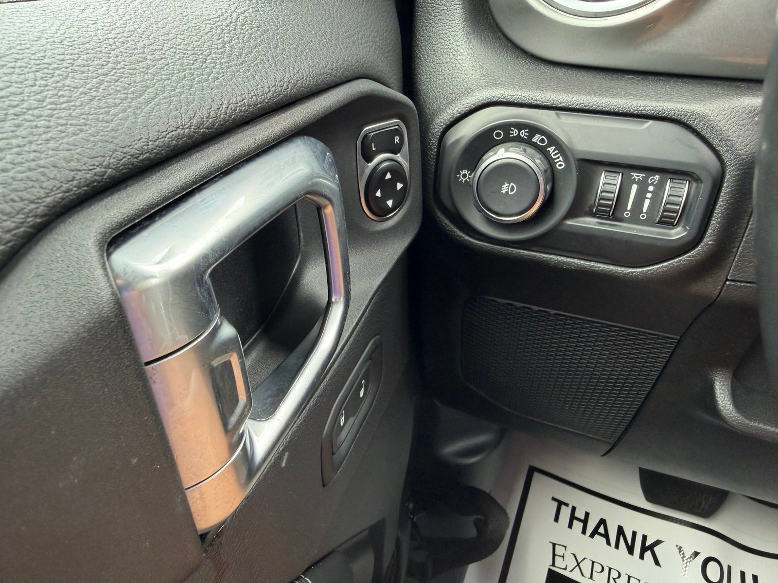 Used 2021 Jeep Wrangler Unlimited Sahara AWD/4WD image 23