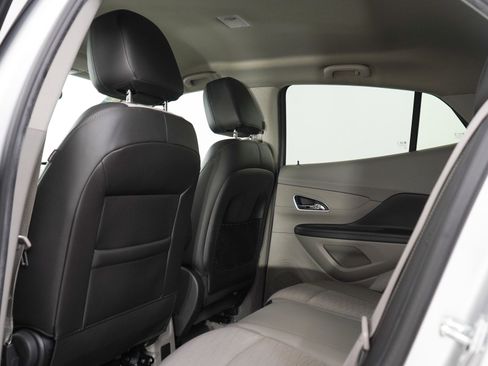 Used 2016 Buick Encore FWD image 18