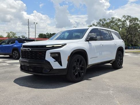 New 2026 Chevrolet Traverse RS w/ LPO, Floor Liner Package FWD image 8
