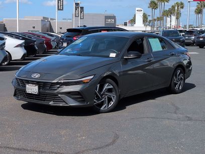 Used 2025 Hyundai Elantra Sport