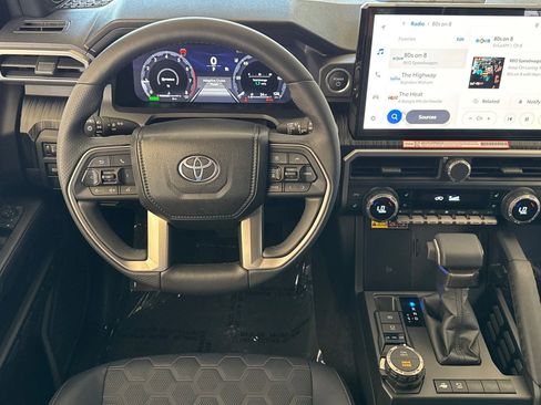 New 2025 Toyota 4Runner 4WD image 13
