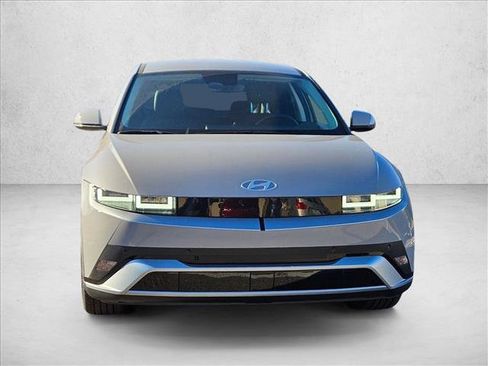 New 2026 Hyundai Ioniq 5 SEL image 5