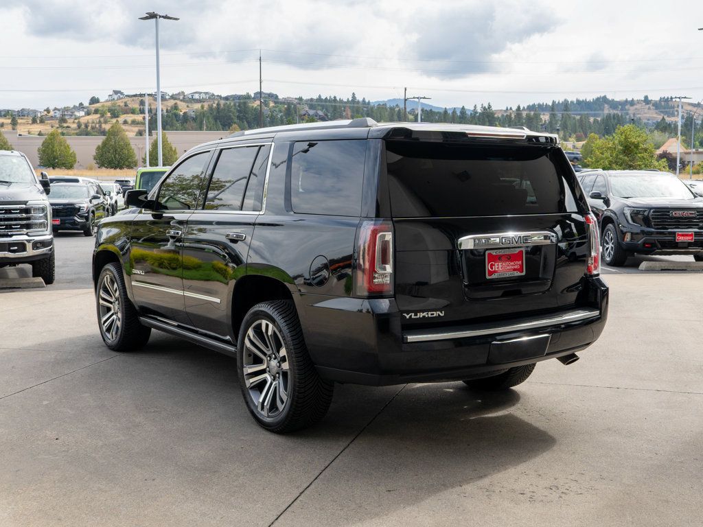Used 2018 GMC Yukon Denali w/ Denali Ultimate Black Edition AWD/4WD image 5