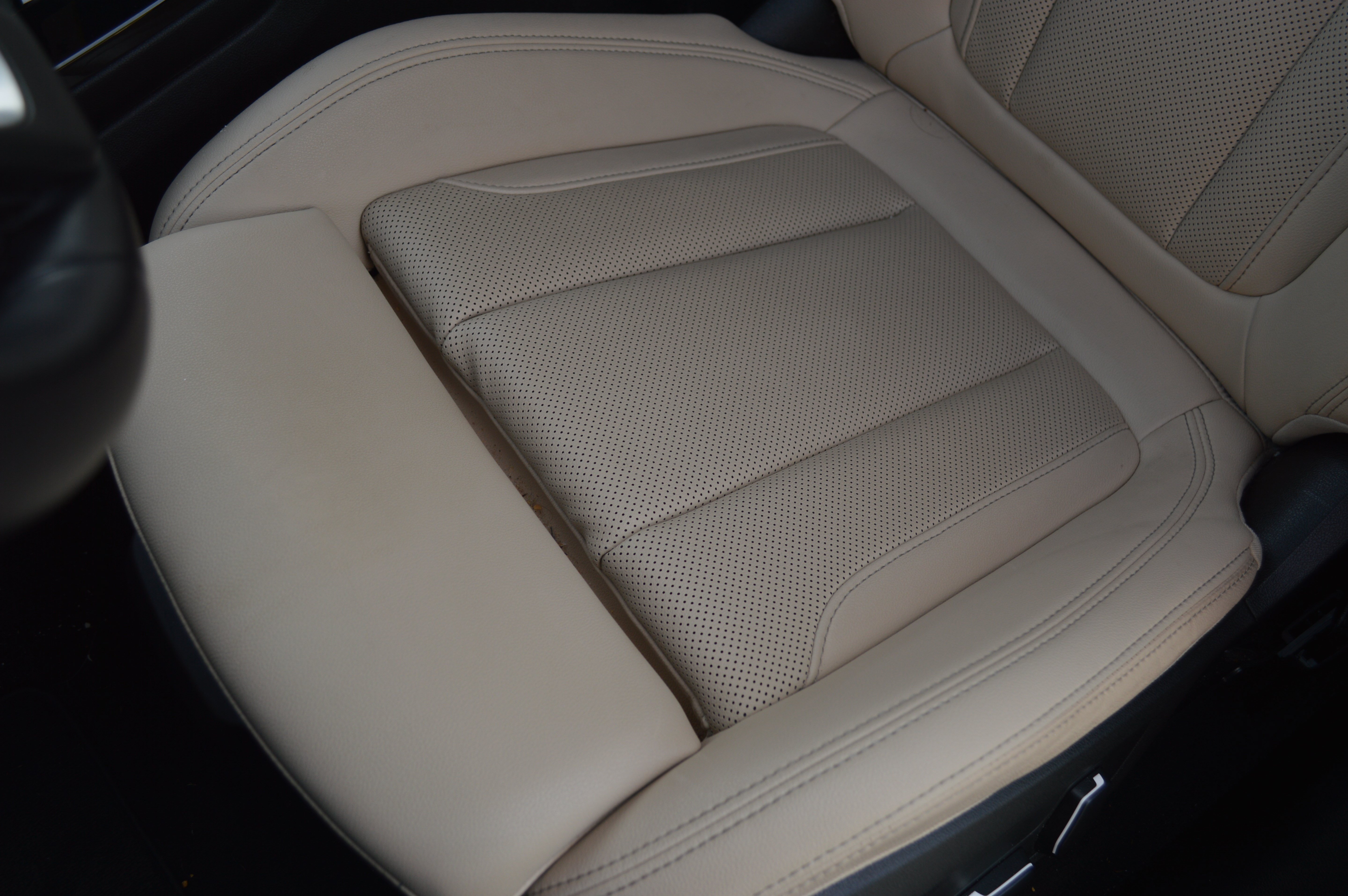 Used 2024 BMW X3 sDrive30i w/ Premium Package RWD image 25