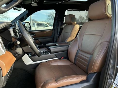 Used 2024 Toyota Tundra 1794 Edition image 27