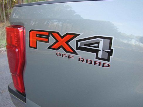 Used 2020 Ford F250 Lariat w/ Lariat Ultimate Package image 30