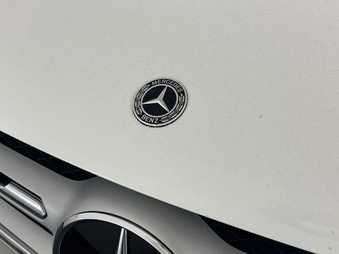Used 2022 Mercedes-Benz GLC 300 image 15