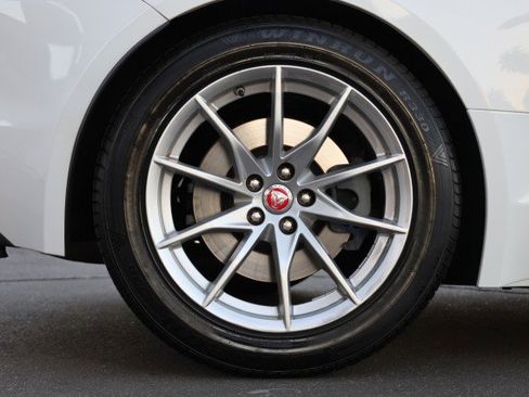 Used 2020 Jaguar F-TYPE Convertible image 53