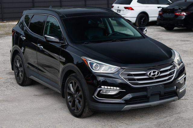 Used 2018 Hyundai Santa Fe Sport w/ 2.0T Ultimate Tech Package 05 AWD/4WD image 18