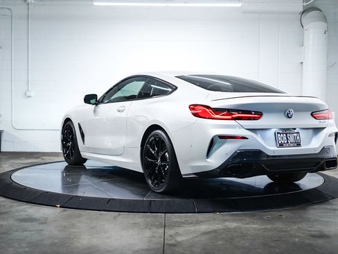 Used 2025 BMW 840i 840i w/ M Sport Professional Package image 4