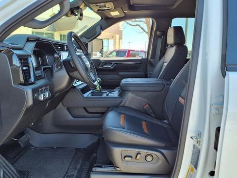 New 2026 GMC Sierra 2500 AT4 w/ AT4 Premium Plus Package image 19