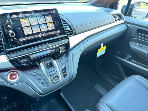 New 2026 Honda Odyssey Sport-L image 28