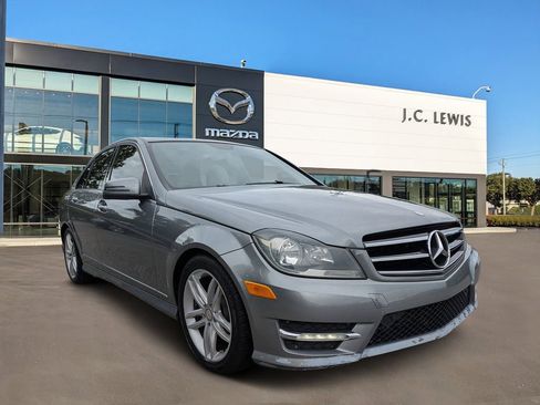 Used 2014 Mercedes-Benz C 250 Sedan image 1