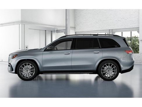 New 2025 Mercedes-Benz GLS 580 4MATIC image 34
